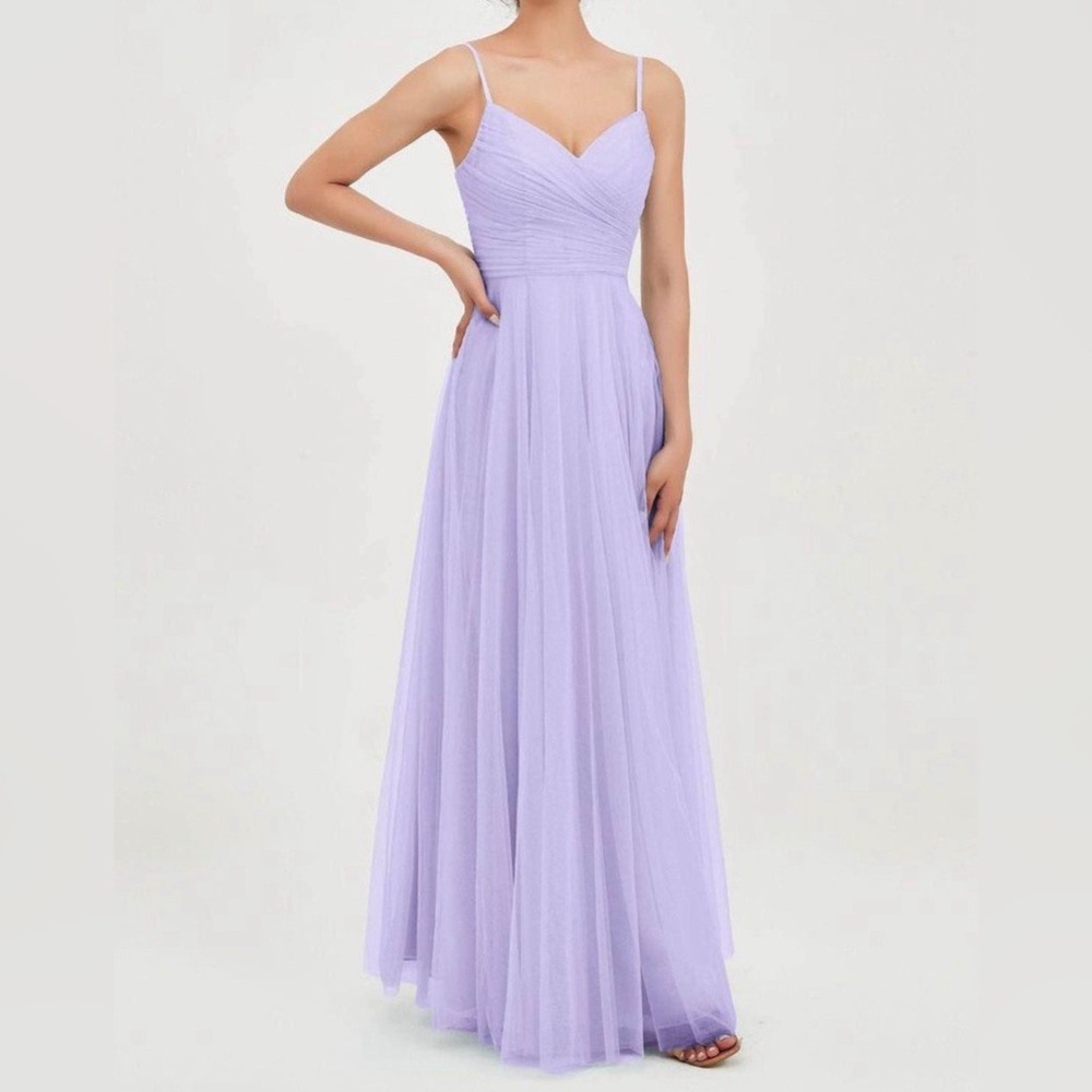 Lilac Tulle Floor-length size 10 Prom / Bridesmaid Dress from Duntery